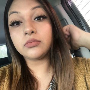 Meet your Posher, Sandra